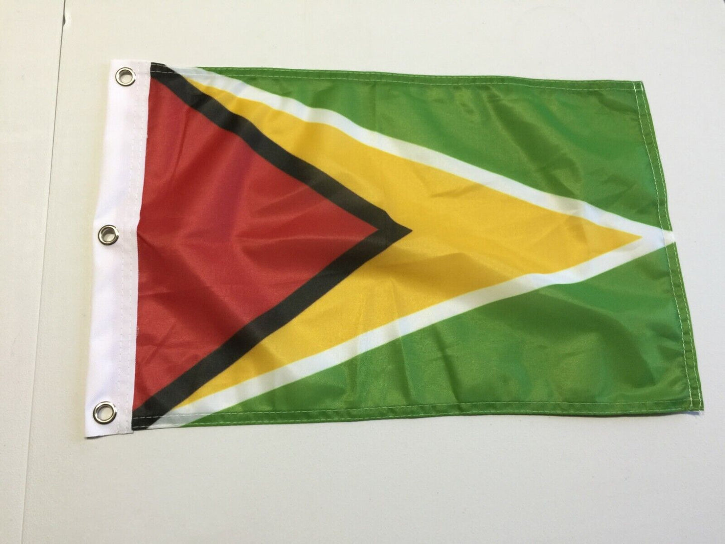 12" x 18" Guyana Flag 12x18 House Banner Brass Grommets Super Polyester20-Z15