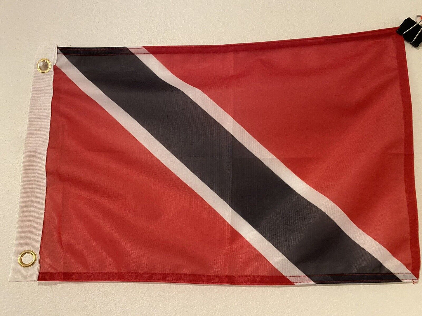 12" x 18" Trinidad and Tobago Flag 12x18 House Banner Grommets Polyester Z8