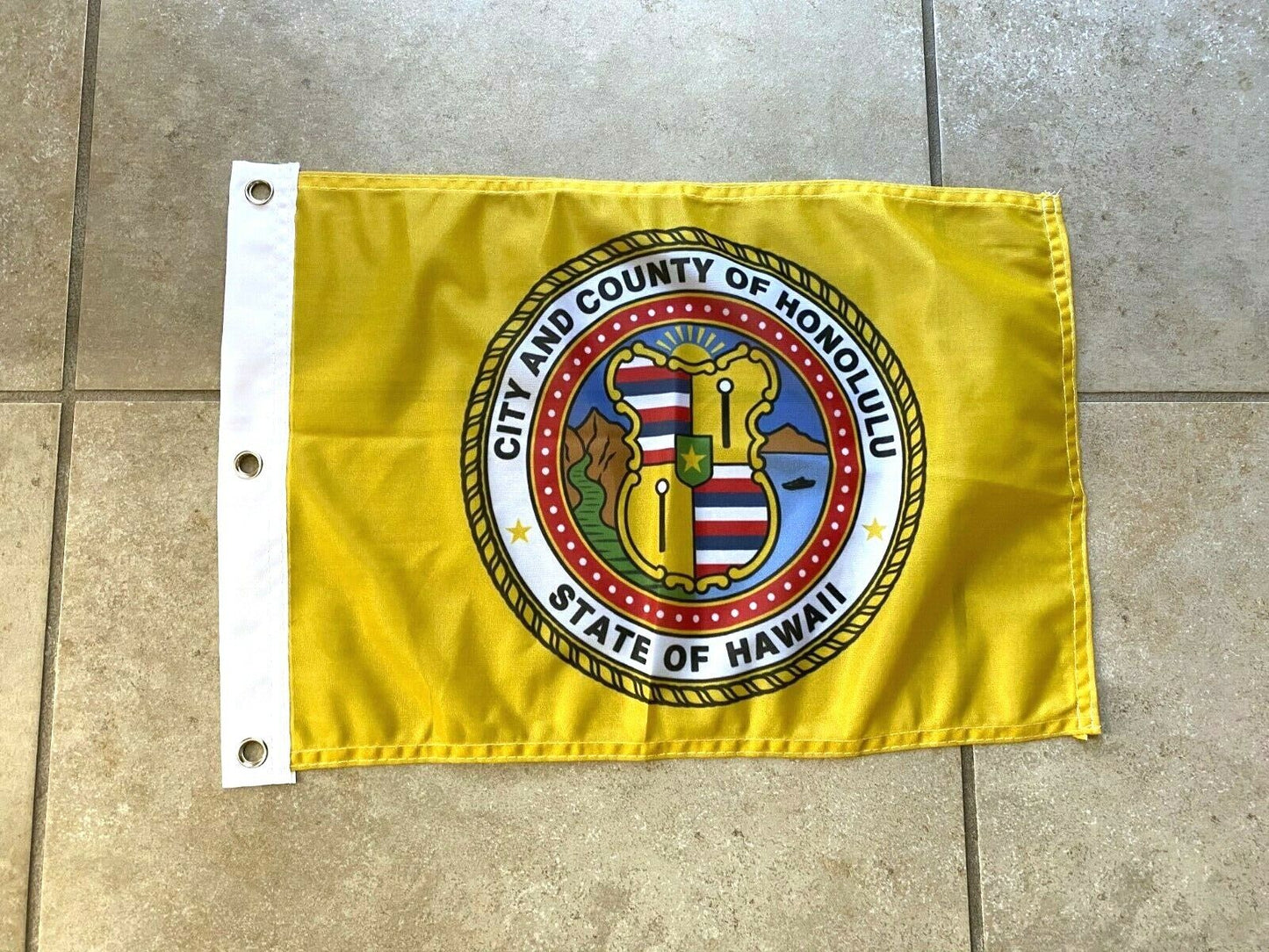 12 x 18 12" x 18" City Honolulu, Hawaii Flag Banner Grommets 32