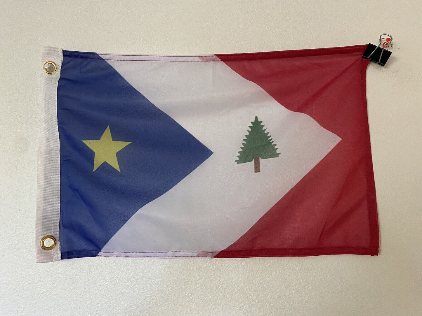 12x18 12"x18" New England Acadiana Polyester Flag Z11