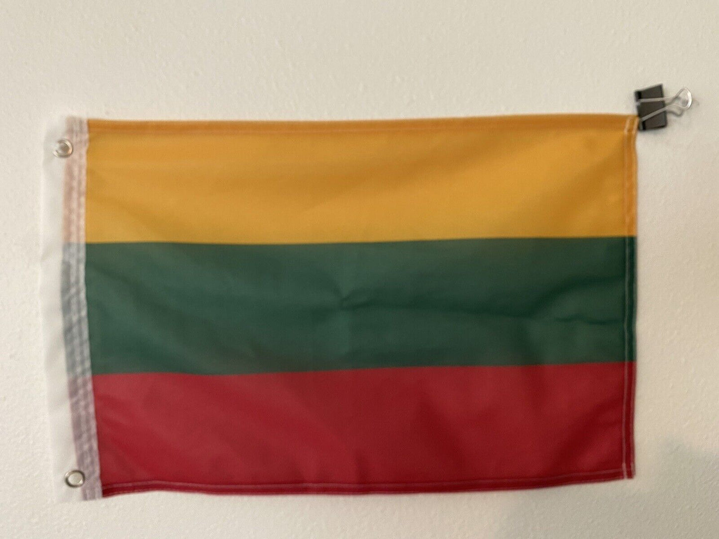 NEW 12 x 18 LITHUANIA FLAG 12" x 18" LITHUANIAN FLAGS NEW 3 Z7