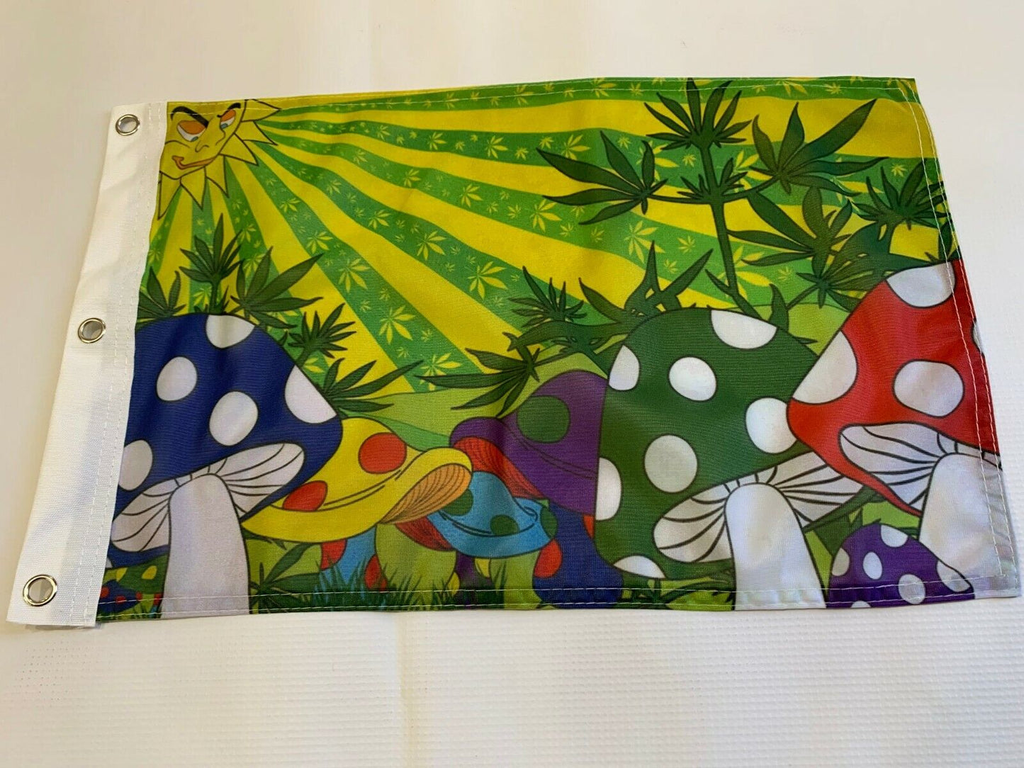 12x18 12"x18" Trippy Mushrooms Shrooms Weed Grommets Flag Boat Car Garden-16