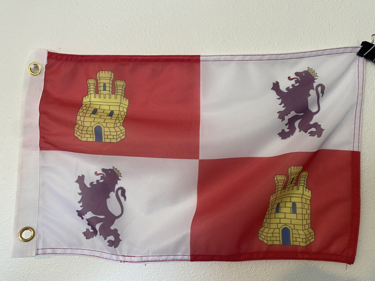 12x18 12"x18" Castil and Leon Polyester Flag Z11