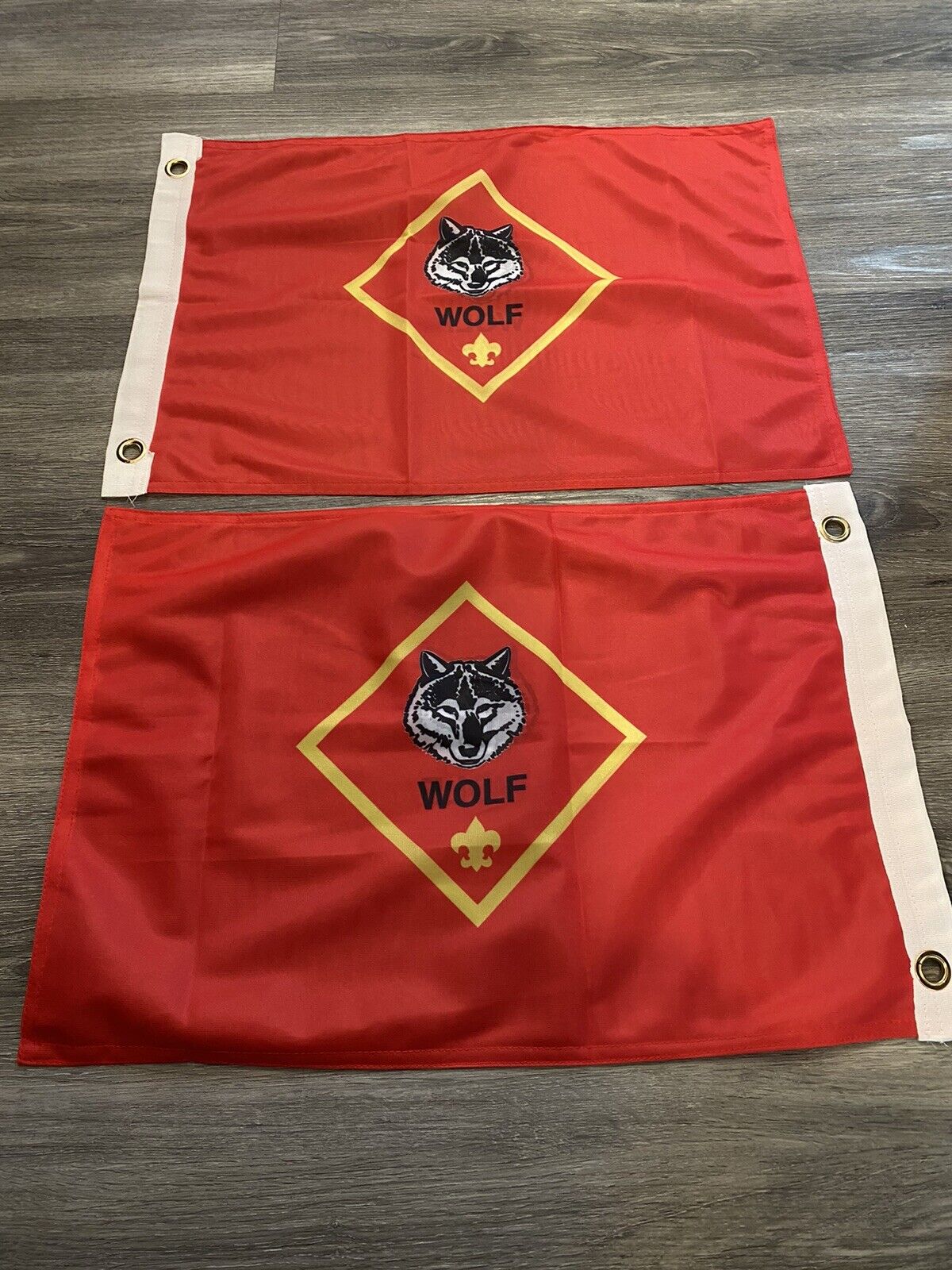 12" x18" 12 x 18 2-Ply Double-Sided 2-Ply Cub Scout Rank Wolf