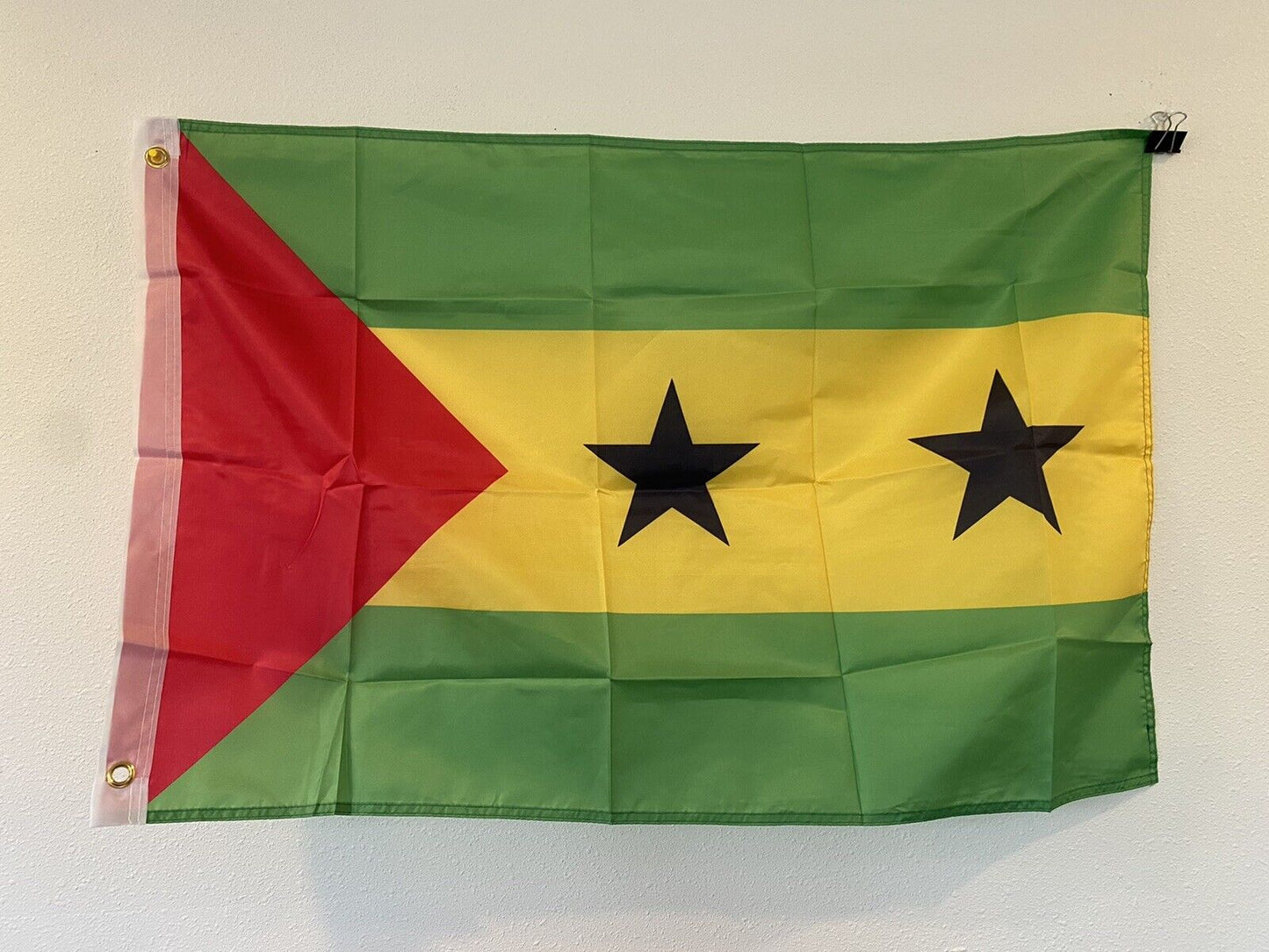 2 x 3 Feet Sao Tome & Principe Country 100D Polyester  2' x 3' Flag Z7