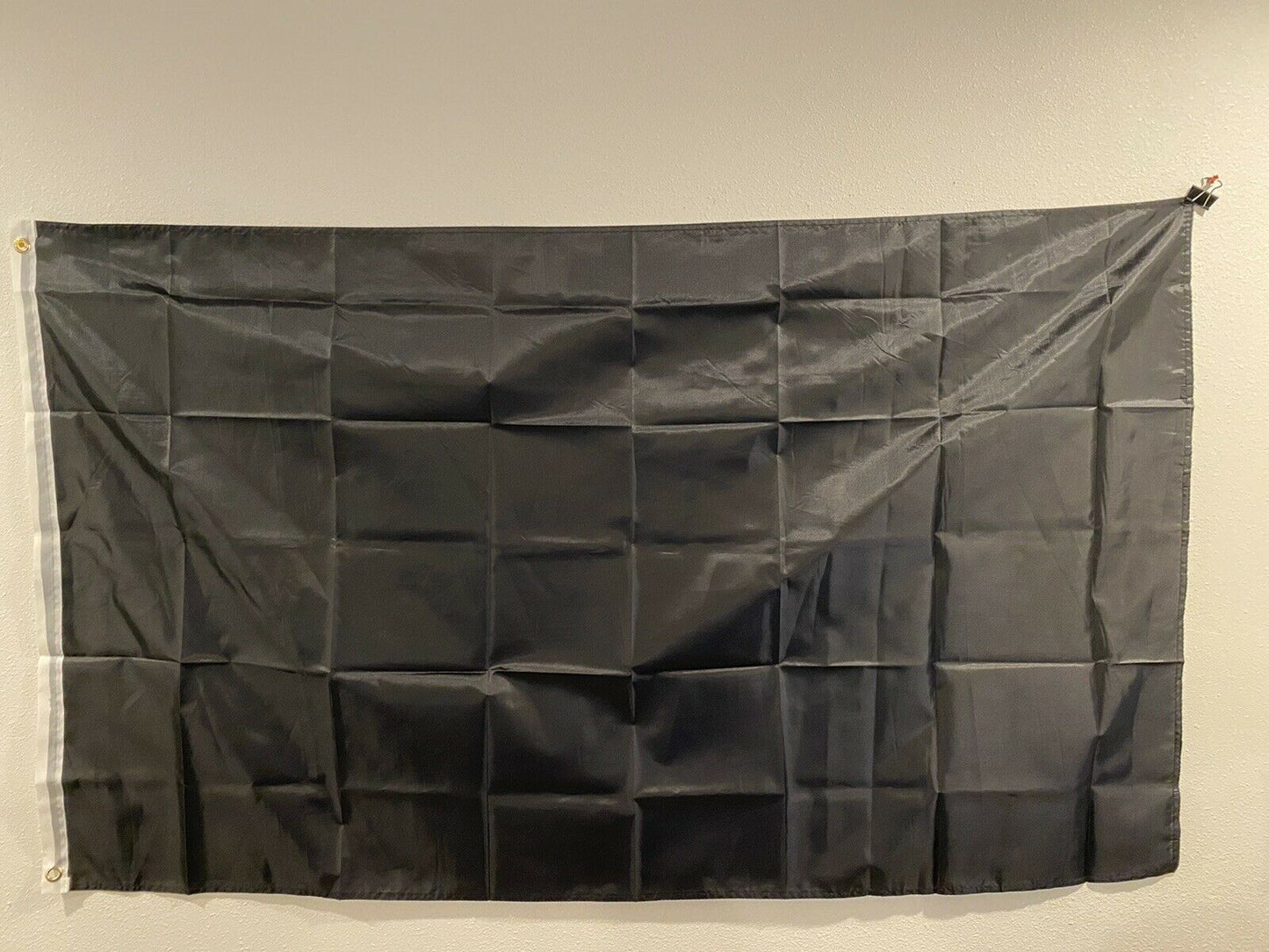 30 PACK - 3' x 5' Solid Black Color 100D Polyester Flag-ON SALE