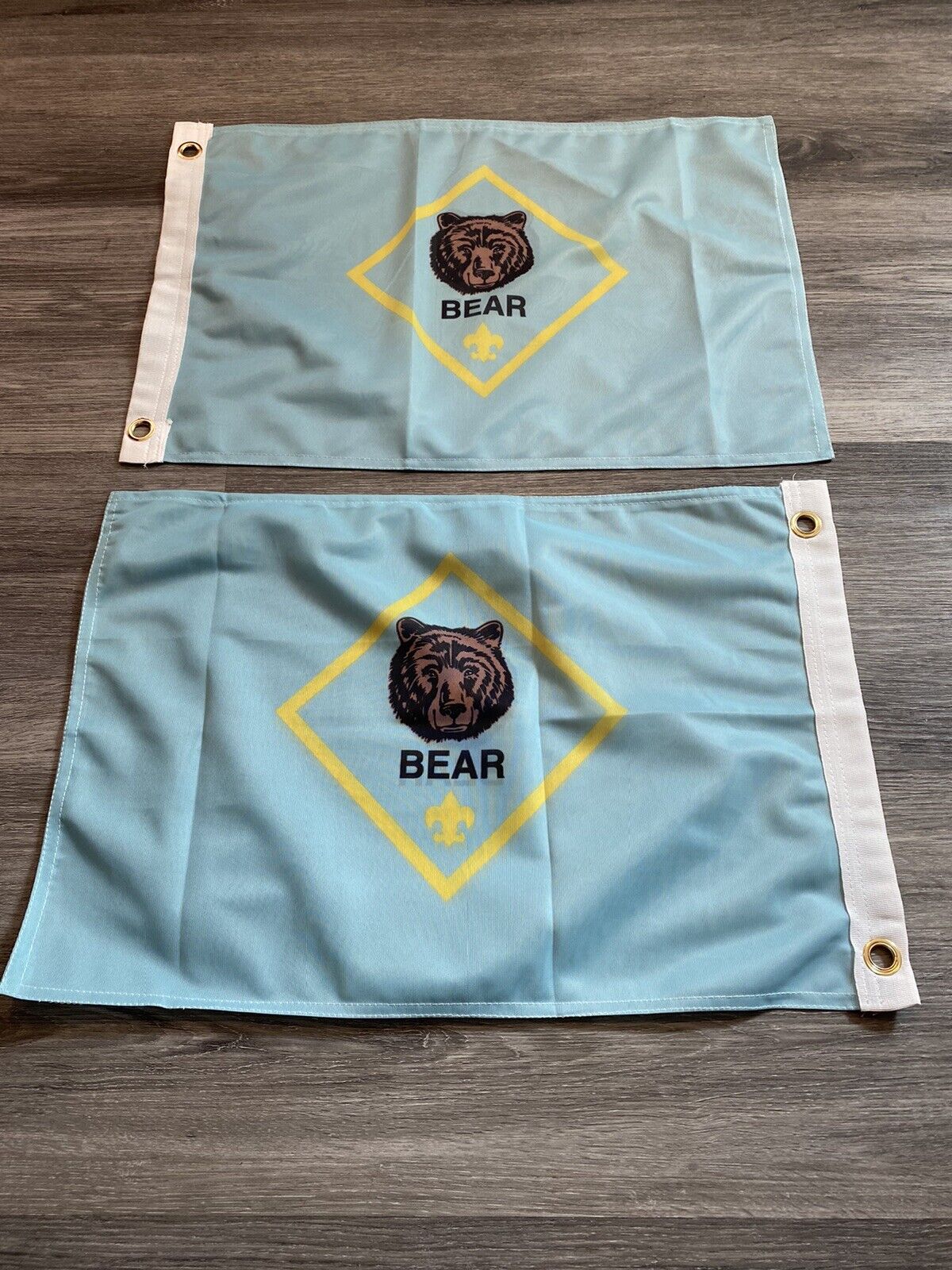 12" x18"  12 x 18 2-Ply Double-Sided 2-Ply Cub Scout Rank Bear