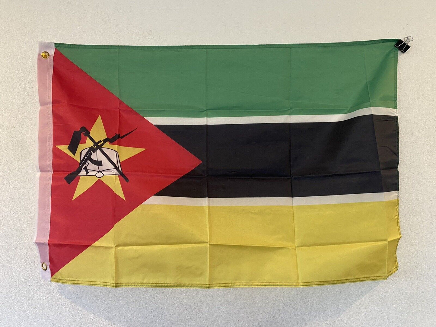 2 x 3 Feet Mozambique Country 100D Polyester  2' x 3' Flag Z6