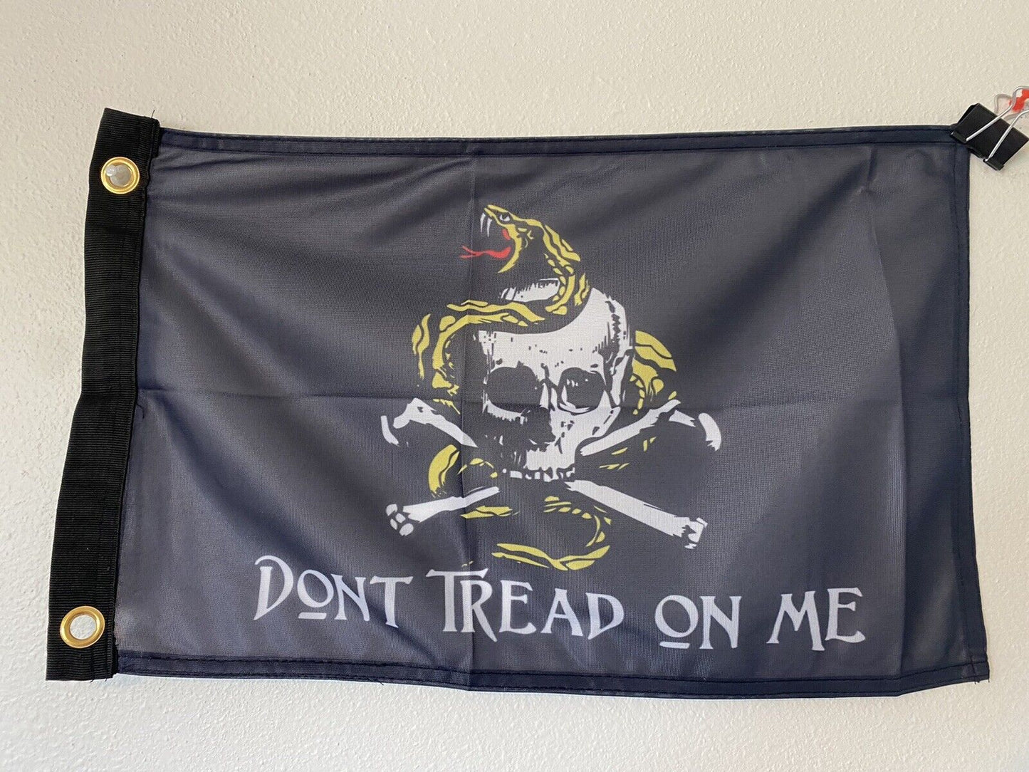 DON'T TREAD ON ME flag 12" x 18" BLACK banner PIRATE GADSDEN SKULL SNAKE 26-Z9